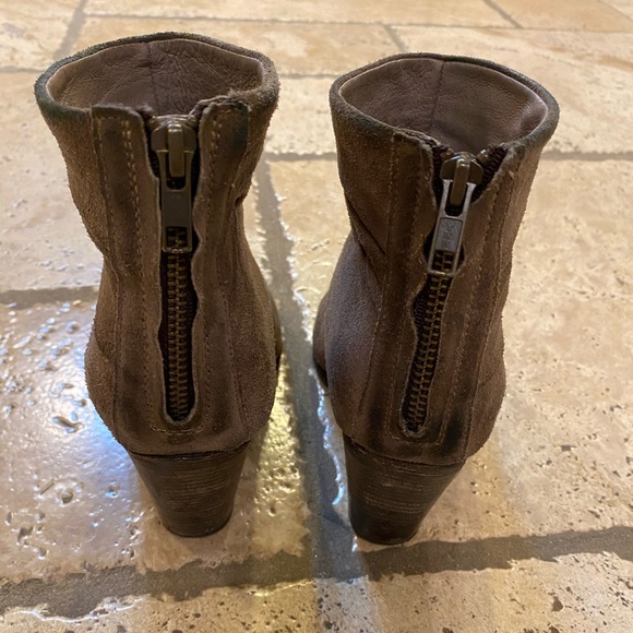 Steve Madden suede bootie - Picture 2 of 5